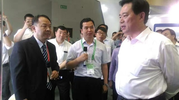 辰安科技受邀參與“2017中國廊坊國際經(jīng)濟貿(mào)易洽談會”大數(shù)據(jù)應用成果展示 辰安科技受邀參與“2017中國廊坊國際經(jīng)濟貿(mào)易洽談會”大數(shù)據(jù)應用成果展示